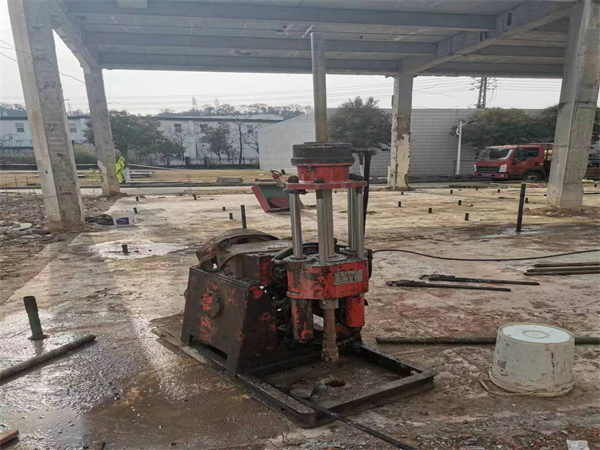 向阳街道袖阀管小导管注浆加固施工工艺